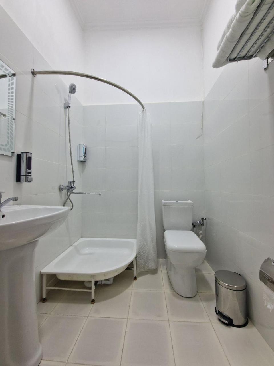 Hostel Danexan Apa Нукус Екстериор снимка